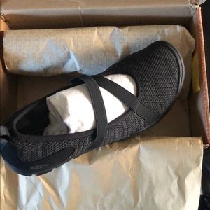 Keen Hush Knit Mj CNX size 8.5